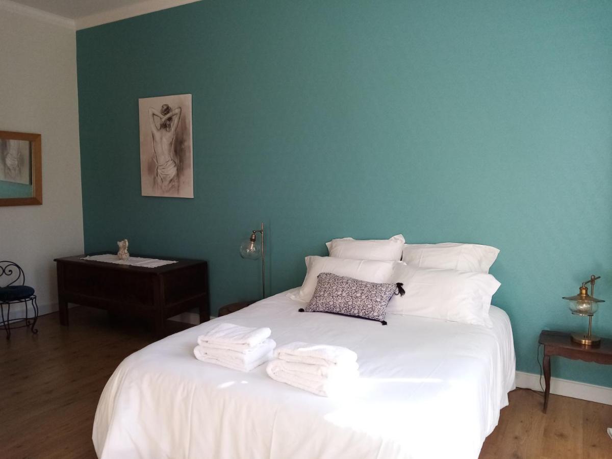 Domaine De Pladuc Bed & Breakfast Lachaise Bagian luar foto